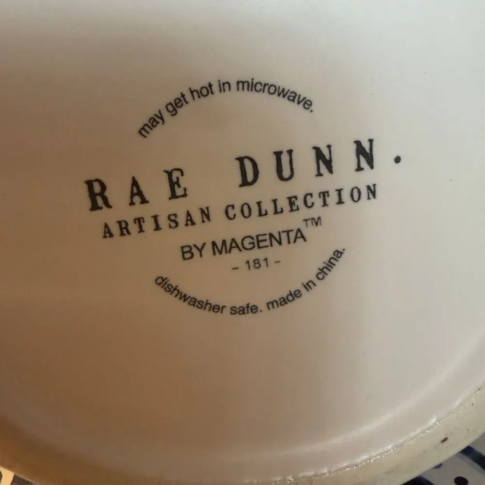 Rae Dunn QUEEN MOM Crown Mug White Ceramic Farmhouse Coffee Cup - Picture 10 of 10
